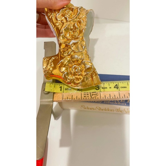 Vintage Porcelain Shoe White & Gold - Picture 7 of 8